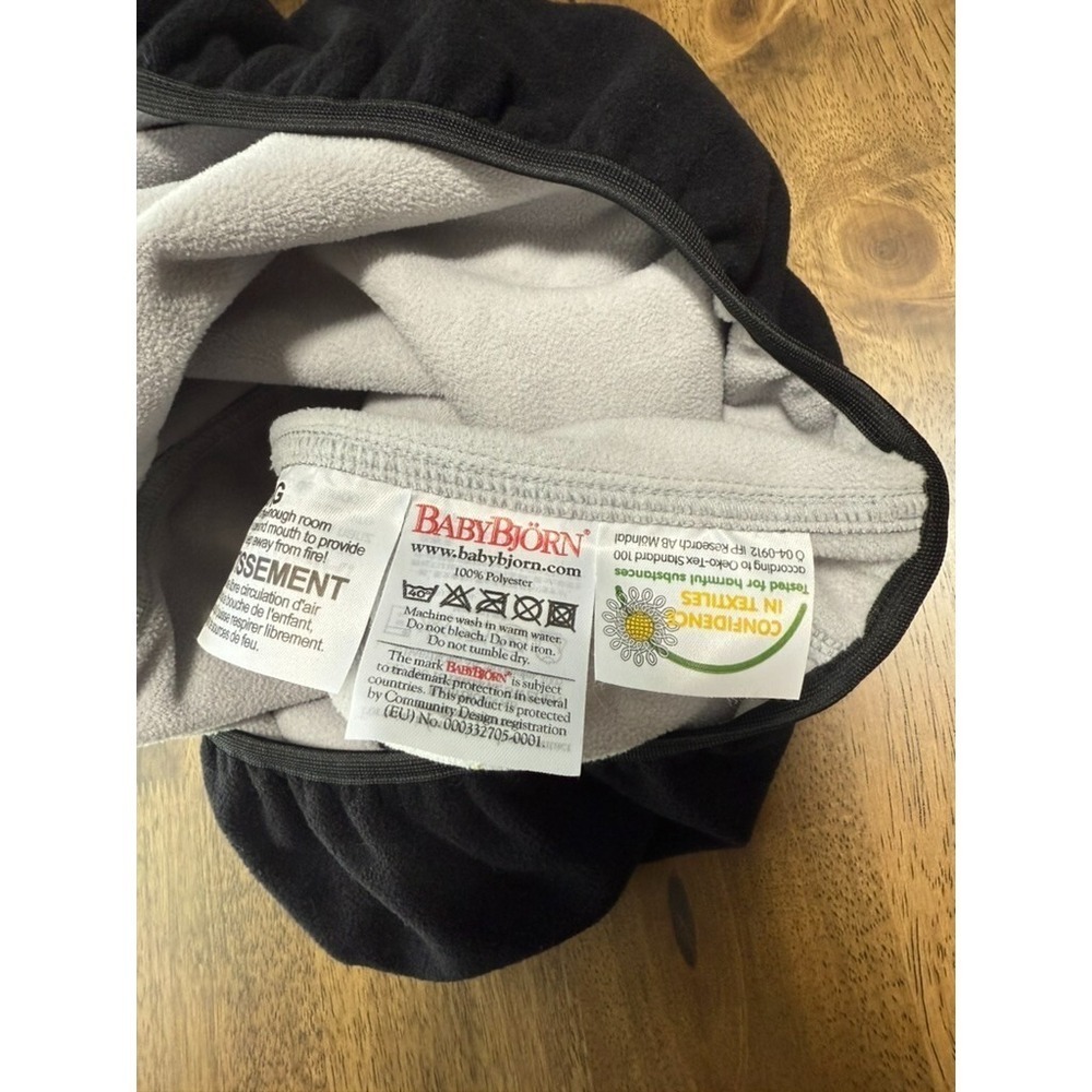 EUC Baby Bjorn accessory hooded fleece cover for carrier black winter - Picture 6 of 7